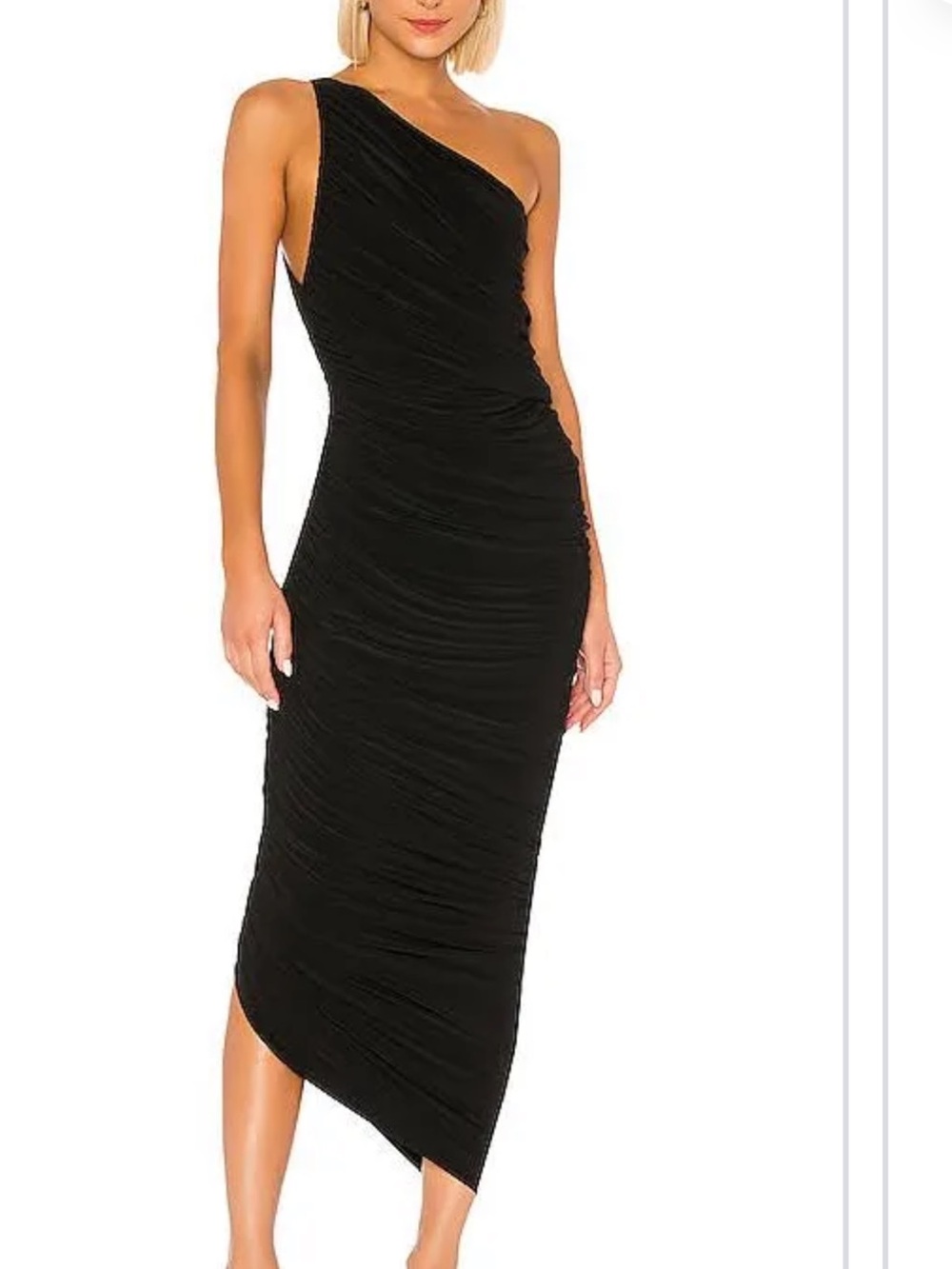 NWT Norma Kamali Diana One-Shoulder Ruched Dress Black